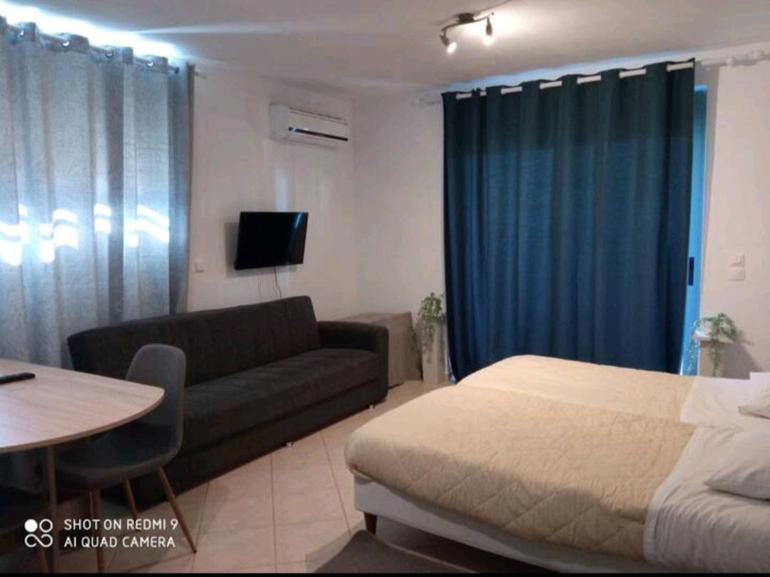 Theoni'S Apartments クシロカストロ エクステリア 写真